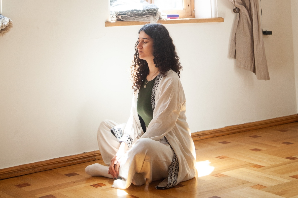 Picture of Taoist yoga 'Qigong' for two
