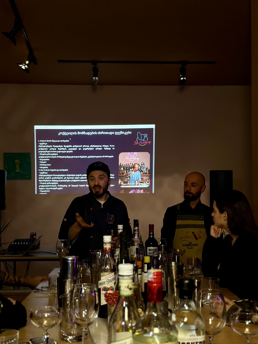 Picture of Cocktail Masterclass for two