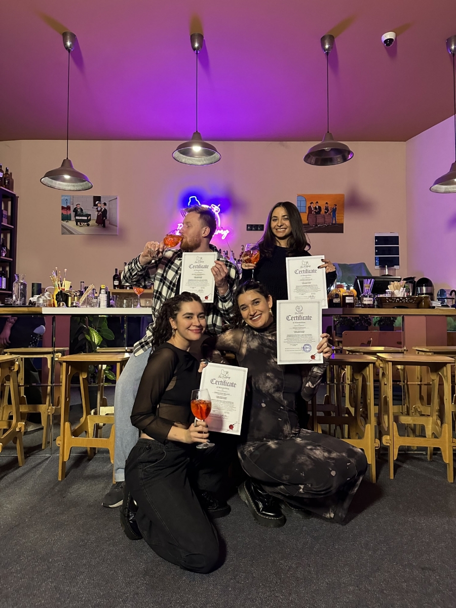 Picture of Cocktail Masterclass for group