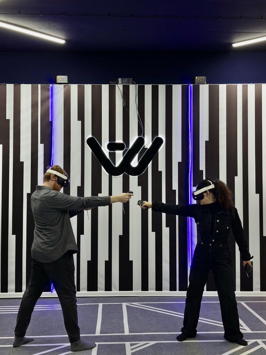 Picture of Virtual Reality for two