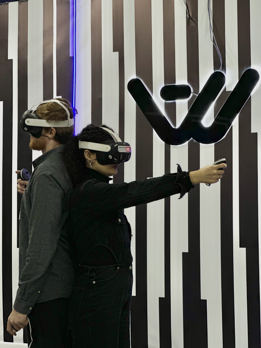 Picture of Virtual Reality for two