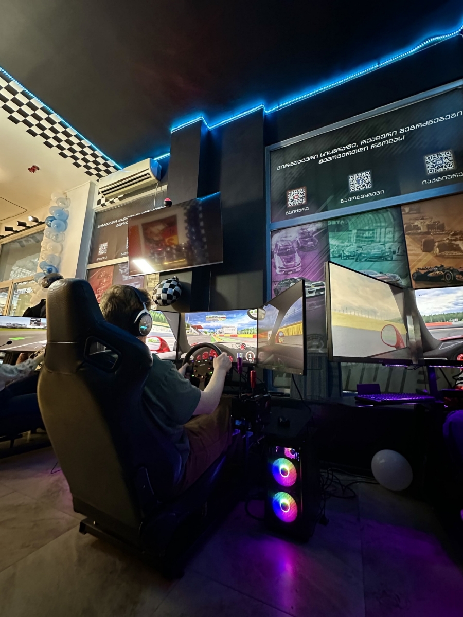 Picture of Racing simulator for two