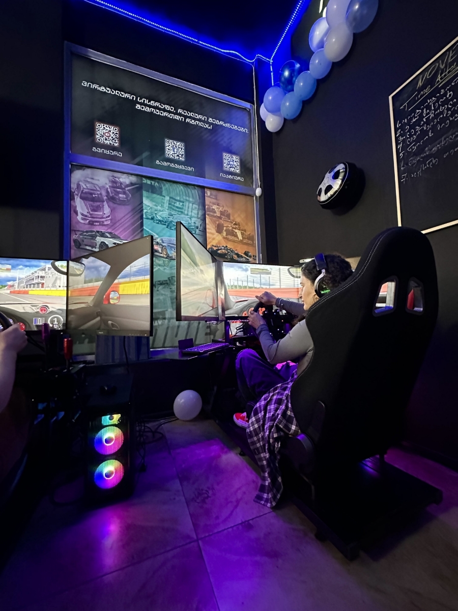 Picture of Racing simulator for two