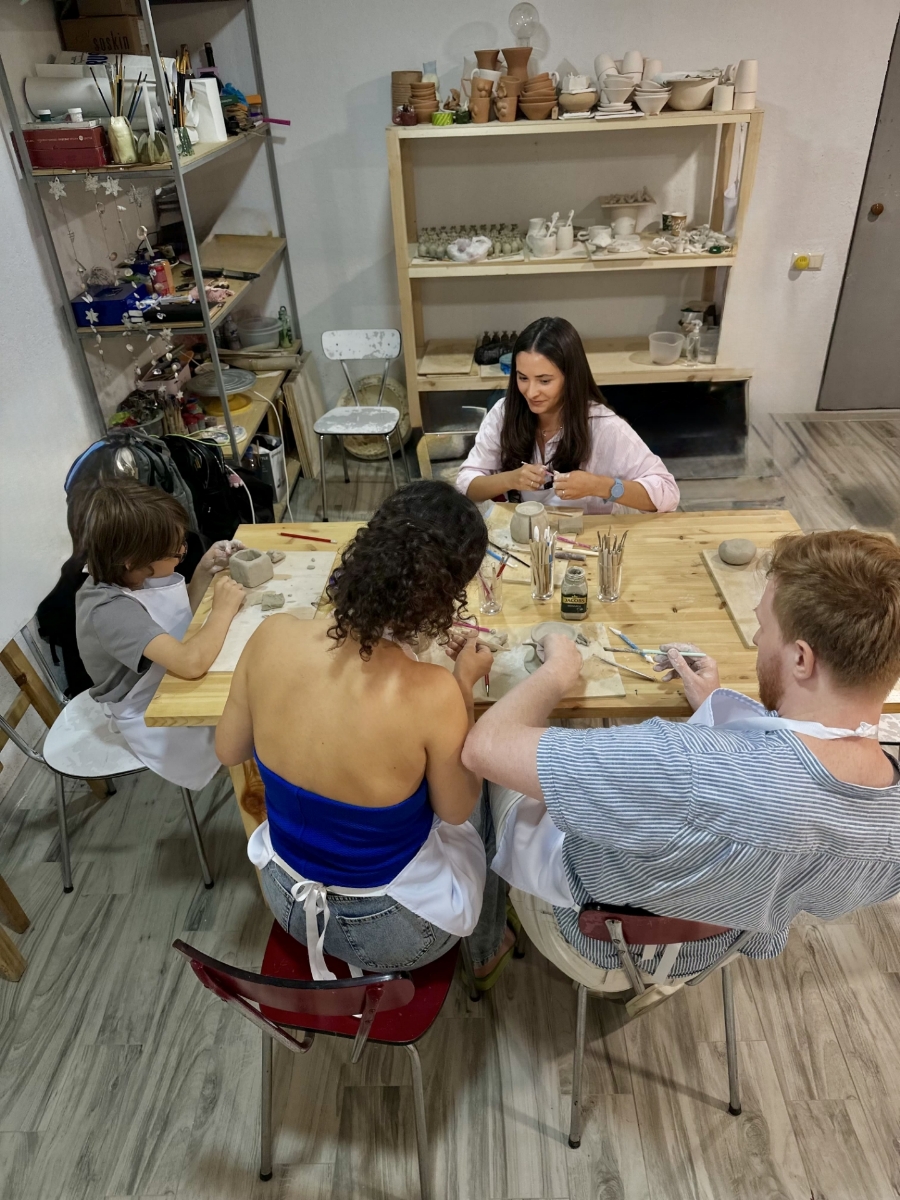 Picture of Pottery master class for group